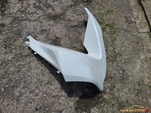 Правый передний боковой обтекатель Honda PCX 125 4501-K35-V00ZC