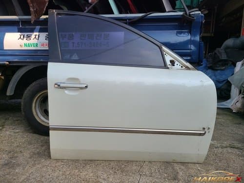 Передняя дверь (пассажирская) Hyundai NF Sonata
