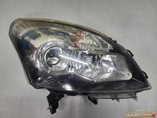 Передняя фара правая QM5 HID 26010JY15A в сборе