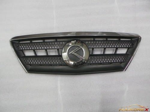 Решетка радиатора Sorento 863503E000 (класс B, повреждение)