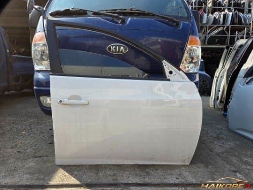 Дверь передняя правая (водителя) Hyundai Elantra HD