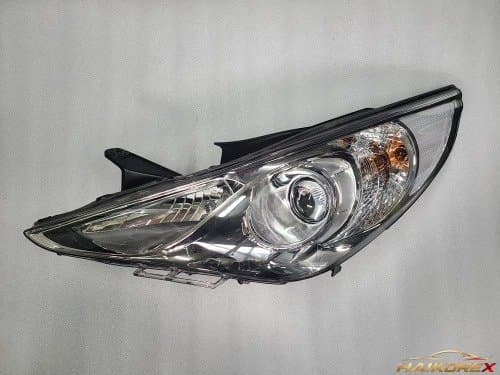 Фара передняя правая (водителя) Hyundai Sonata YF 921013S000, класс B (царапины)