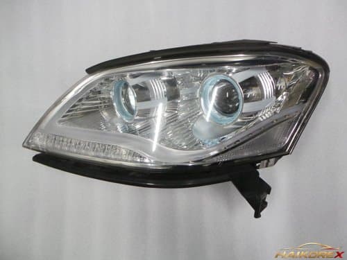 Фара передняя правая HID 8-контактная водителя Hyundai New Chairmann W ZAM92153000