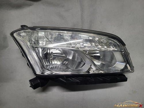 Фара передняя правая Chevrolet Trax (10 контактов), класс B