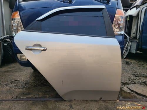 Дверь задняя правая Forte 770041M000