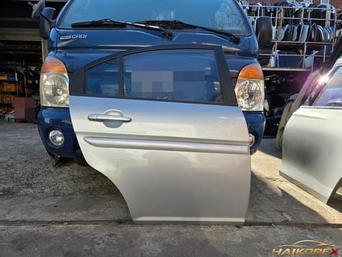 Дверь задняя правая (со стороны пассажира) Hyundai Verna Transform