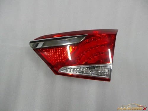 Задний комбинированный фонарь LED i40 5-дверный (хэтчбэк) правый 924043Z010 3-контактный