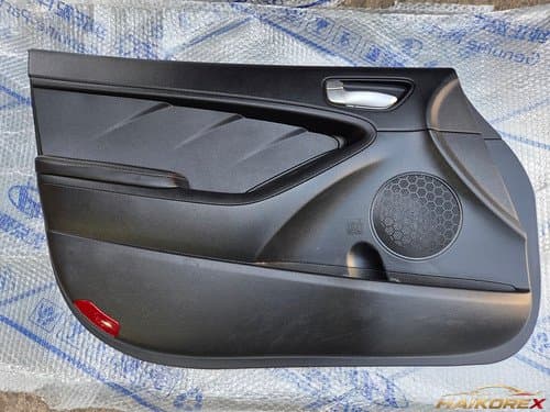 Обивка двери K3 (передняя дверь) со стороны водителя 82305A7380D2A 82301A7380D2A