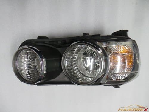 Фара передняя левая Chevrolet Aveo Light P96831053 с хромированным безелем 3-контактная, класс C (с дефектом)