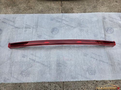 Центральный задний фонарь в сборе Kia Carnival 4 поколение KA4 92409R0600