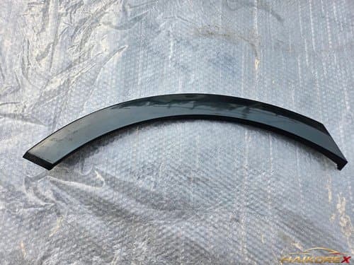 Накладка четверти кузова боковая (гарнир) правая Genesis GV80 87742T6000HT7