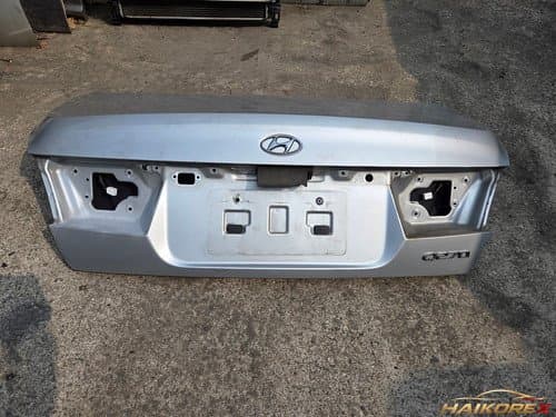 Крышка багажника Hyundai Grandeur TG 2005-2008 со встроенной камерой заднего вида (малая номерная пластина)