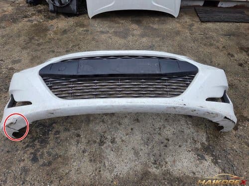 Передний бампер в сборе с центральной решеткой Hyundai Sonata YF гибрид (865114R000, 865614R000, 865614R100), класс C, с повреждением