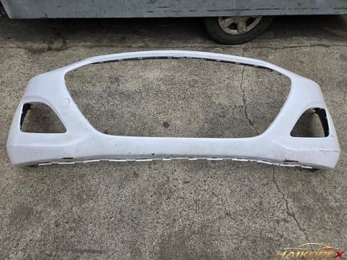 Накладка переднего бампера Hyundai i30 86511A5000 (класс B, царапины)
