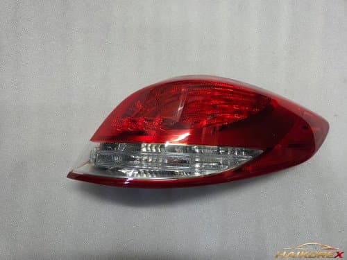 Задний фонарь Veloster комбинированный LED правый 924022V110 924022V120 11-17