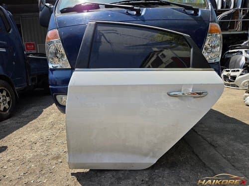 Дверь задняя правая (водителя) Hyundai Sonata LF