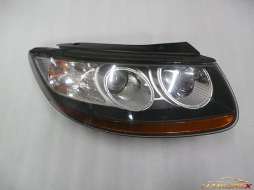 Передняя фара правая Hyundai Santa Fe CM (рейсталинг) 2005-2009