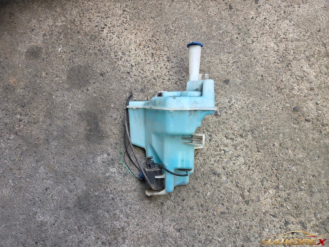 Бачок омывателя Hyundai i30 98610A5000