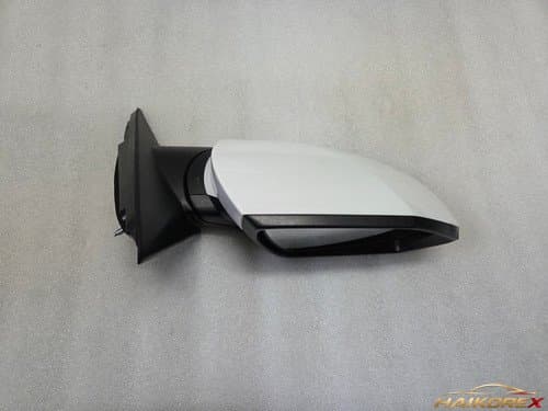 Боковое зеркало правое Elantra CN7 с электроскладыванием, LED, BSD, поворотником, белое (полароид), поврежденное