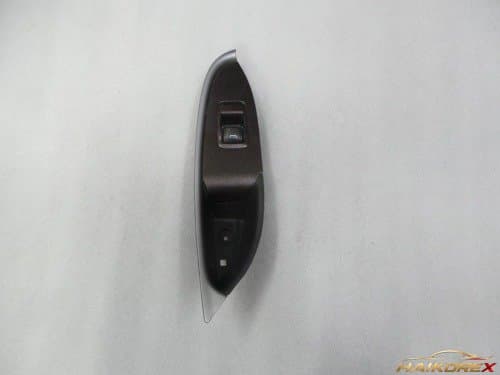 Переключатель стеклоподъемника двери All New Malibu P23308159