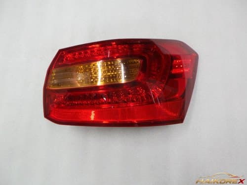 Задний фонарь K7 комбинированный четырёхконтактный правый 924023R000