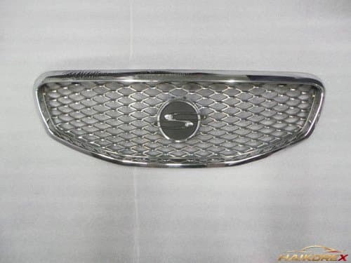 Решетка радиатора Korando C P7875134000 11-13 с молдингом и эмблемой C-класс