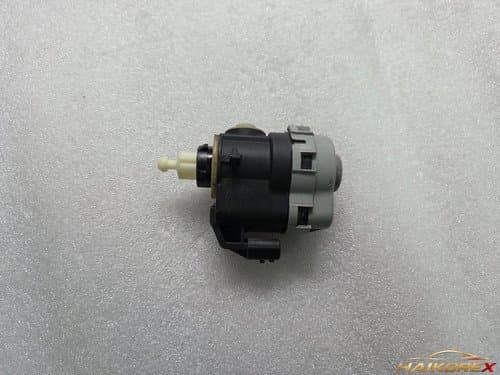 Мотор регулировки уровня HID фары головного света New SM5 Platinum (L43)