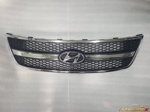 Решётка радиатора Hyundai Grand Starex 865604H000 07-15 C-класс (царапины)