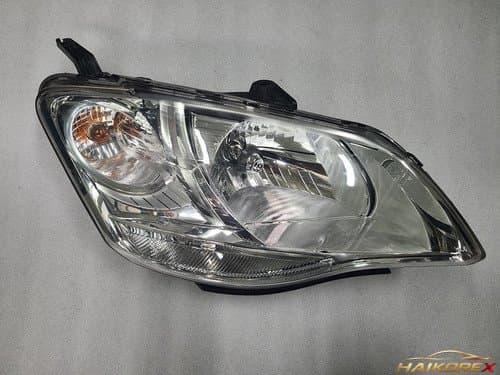 Фара передняя правая Korando C 8310234000 11-13
