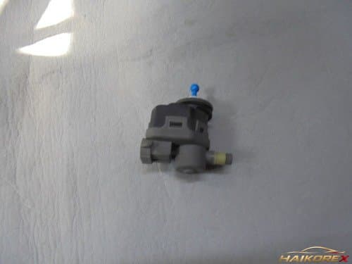 Мотор-актуатор регулировки уровня фар HID для передней фары Renault SM7