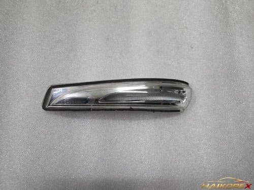 Боковое зеркало Hyundai Elantra MD - светодиодный повторитель поворота, левое 876143X000