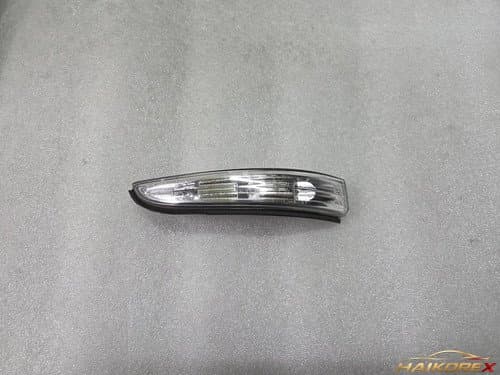 Повторитель поворота зеркала заднего вида (сигнальная лампа LED) правый для Renault SM5 Platinum (L43)