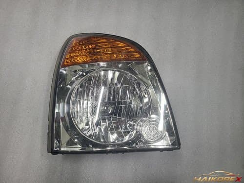 Фара передняя правая (пассажирская) Hyundai Porter 2 Light 921024F100 (без габарита) 07-12, класс B (со царапинами)