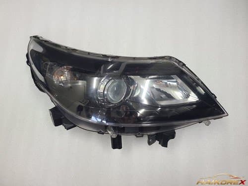 Передняя фара HID с чёрной рамкой для SM5 нового поколения (L43), правая сторона, 260100778R, б/у
