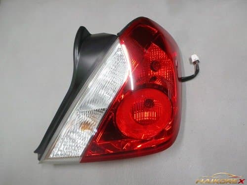 SM5 New Impression задний фонарь в сборе комбинированный правый 53802527000