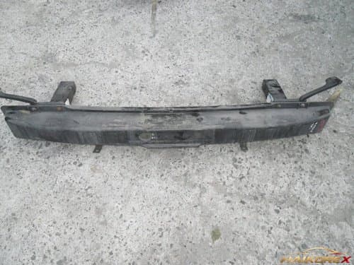 Направляющая заднего бампера Hyundai Grandeur XG (8663138000) 1998-2002