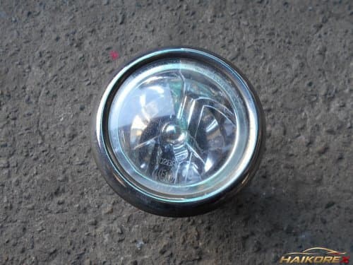Противотуманная фара бампера Hyundai Santa Fe 9220126000 00-05 (левая, правая) универсальная