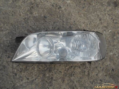 Крышка фары передней HID (ксеноновой) Hyundai Equus, водительская сторона, 921103B011