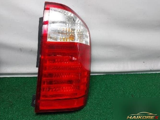 Kia Carnival 2007 — фонарь задний комбинированный правый (пассажирский) 924-4D0 1