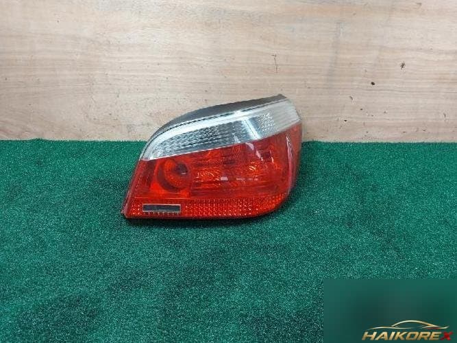BMW 5 Series 2007 — комбинированный фонарь задний правый (пассажирский)