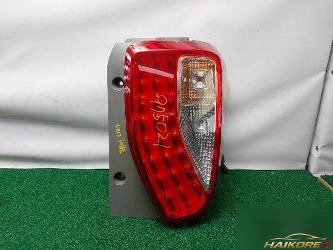 Kia Ray 2012 — фонарь задний комбинированный правый