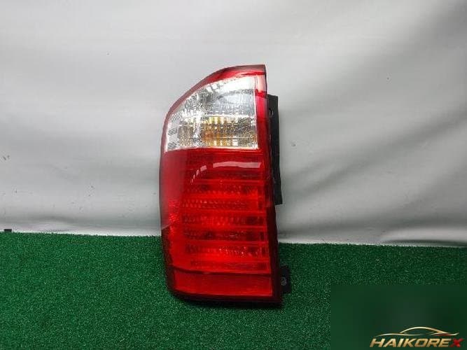 Kia Carnival 2006 — комбинированный фонарь задний левый (водительский)