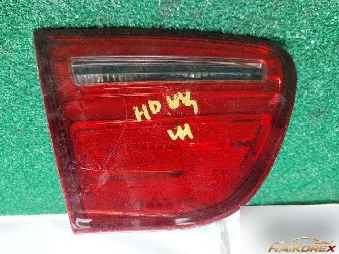 Hyundai Avante 2002 — отделка крышки багажника левая