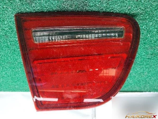 Hyundai Avante 2010 — накладка задней двери левая 92403-2H0