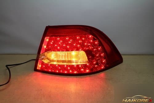 Задний фонарь левый LED Lotze Innovation 924022G500
