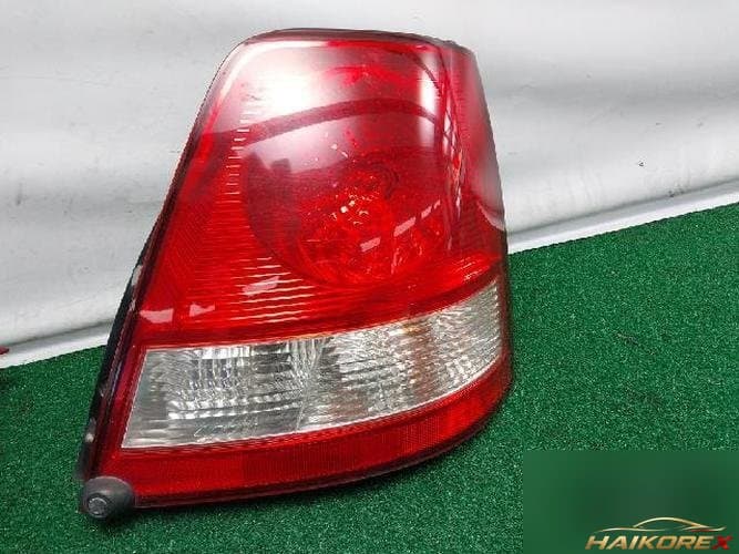 Kia Sorento 2005 — фонарь задний комбинированный правый (пассажирский)