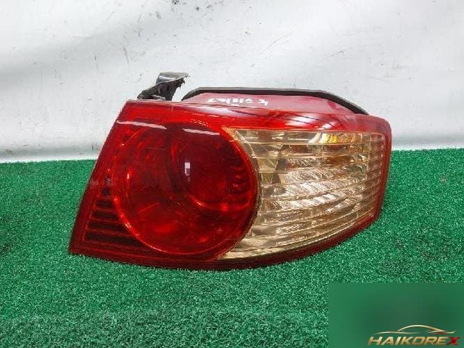 Kia Opirus 2004 — фонарь задний комбинированный правый