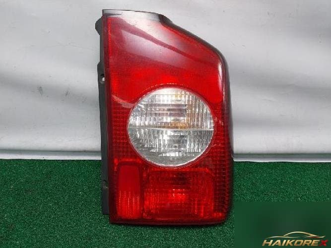 KG Mobility Korando 2002 — комбинированный задний фонарь правый (пассажирский)