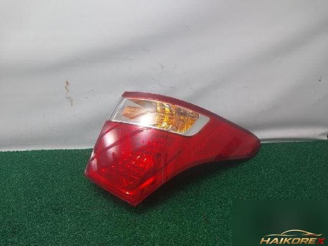 Hyundai Veracruz 2009 — комбинированный фонарь задний правый 924023J000