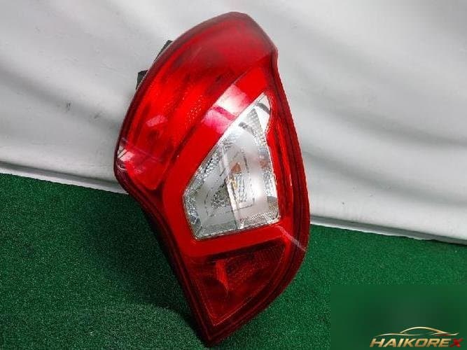 KG Mobility Korando 2015 — комбинированный фонарь задний правый (83602-34050)